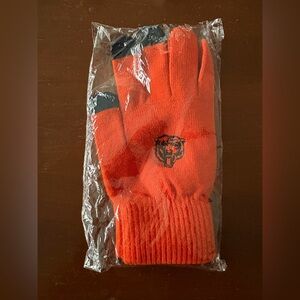 Chicago Bears orange gloves NWT